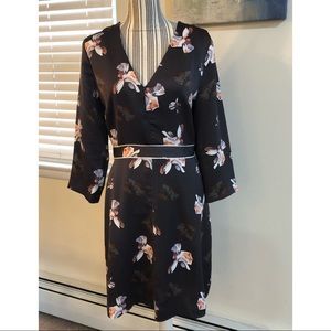 Banana Republic gray floral fit and flare sz 14